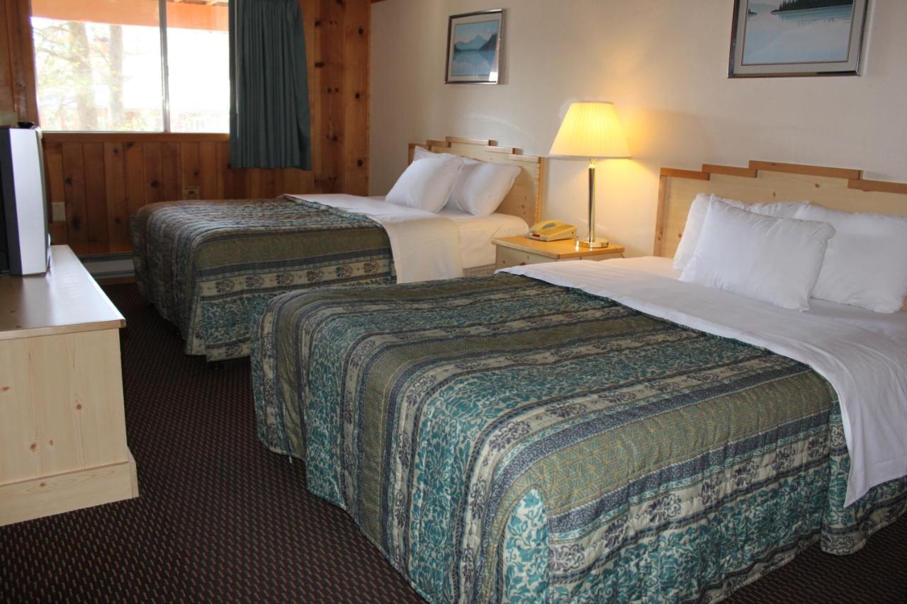 The Pines Resort & Conference Center Bass Lake Pokoj fotografie