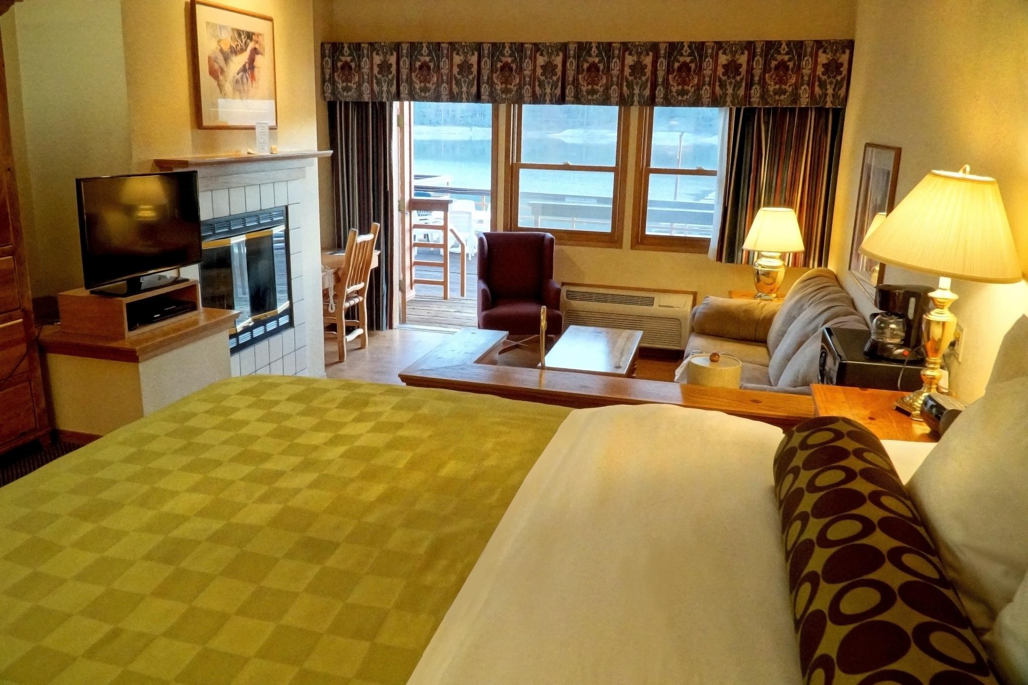 The Pines Resort & Conference Center Bass Lake Exteriér fotografie