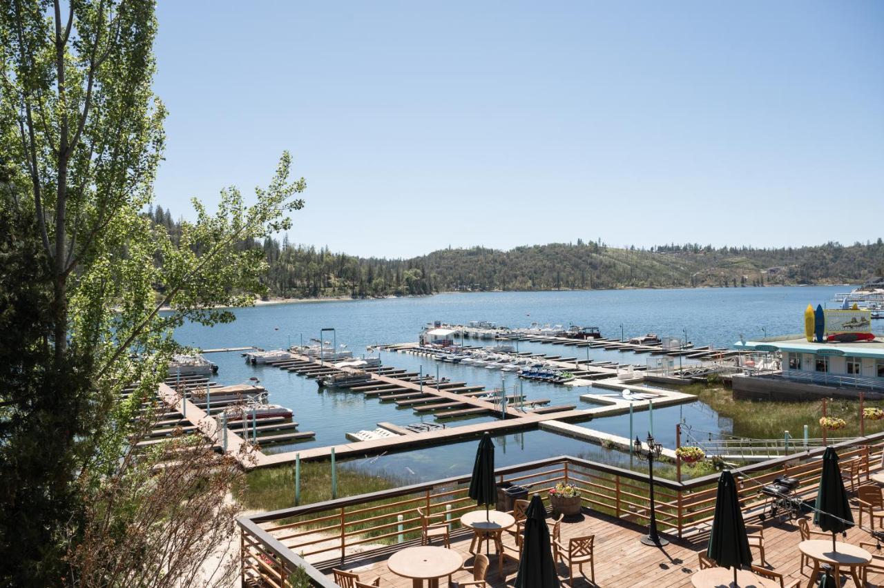 The Pines Resort & Conference Center Bass Lake Exteriér fotografie