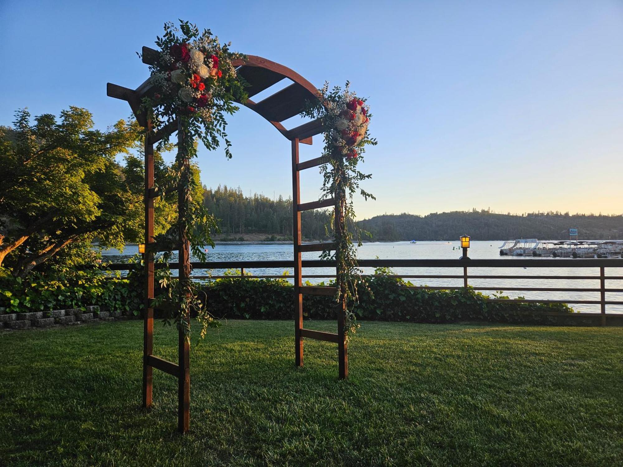 The Pines Resort & Conference Center Bass Lake Exteriér fotografie