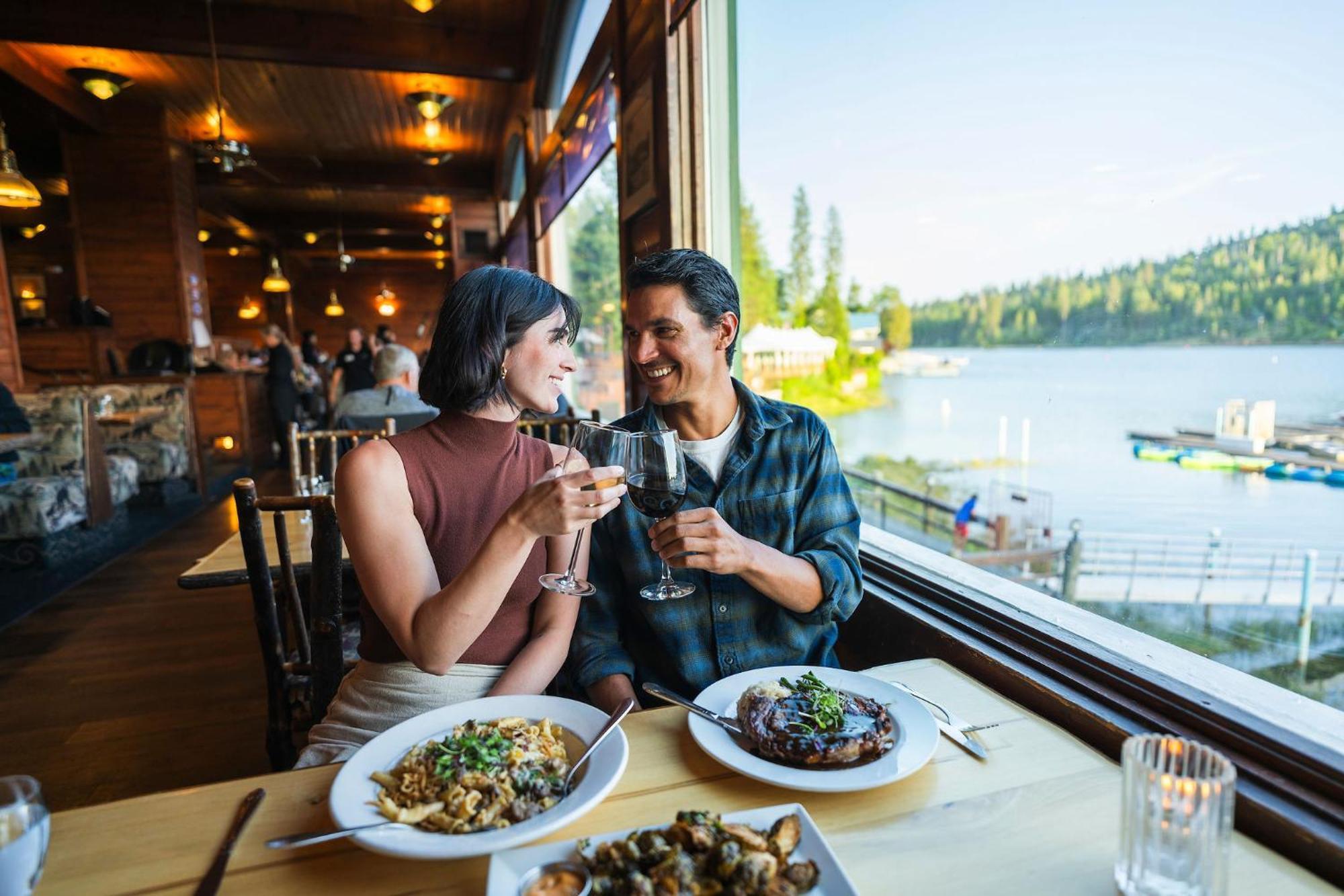 The Pines Resort & Conference Center Bass Lake Exteriér fotografie